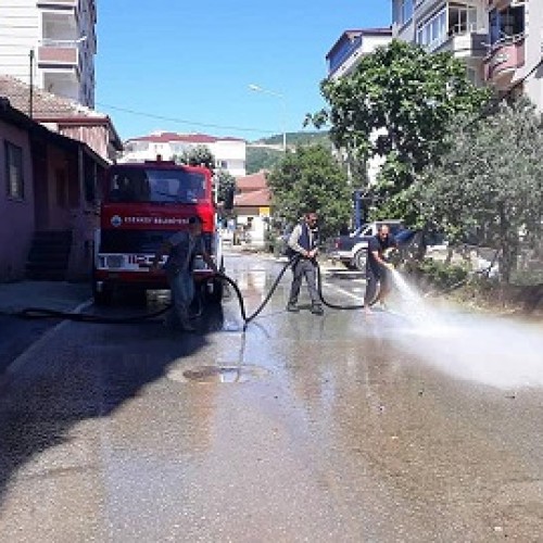 YOL YIKAMA ÇALIŞMALARI DEVAM ETMEKTE